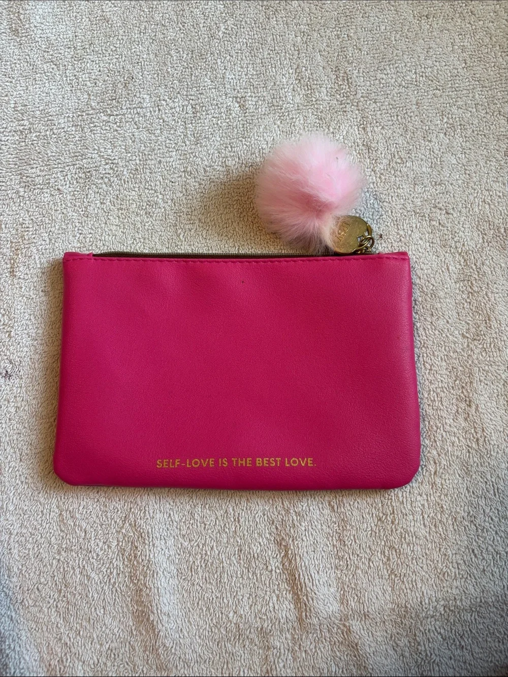 N/A perfect pouch